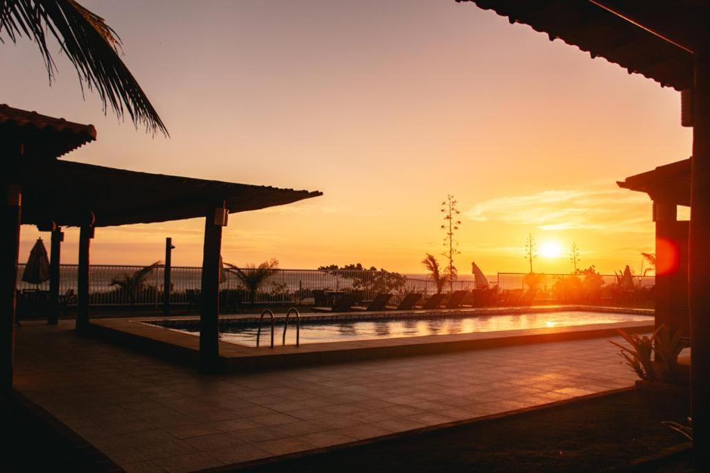 Castelhana Praia Hotel - Itauna Saquarema Exterior photo